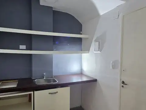 Departamento en Venta en La Lucila-Vias/Maipu, USD 68.000