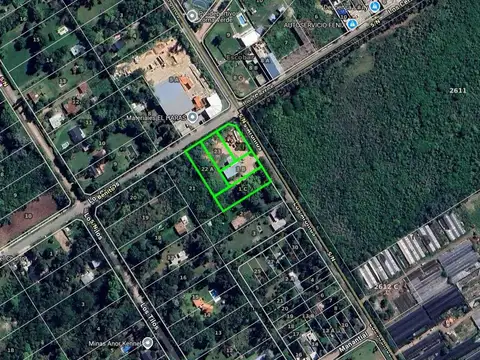 Excelente esquina Comercial en Loma Verde