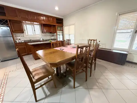 Casa en Venta en Lobos, USD 190.000