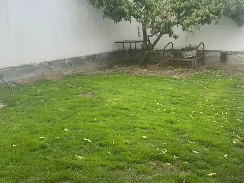 Depto Tipo Casa en Venta en Cipolletti, USD 130.000