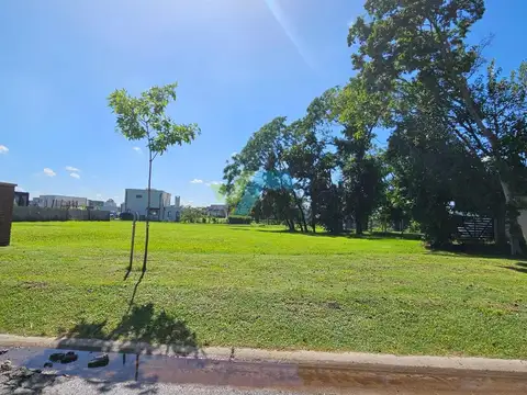 Casa en Venta en Pilar del Este - Santa Lucia, USD 185.000