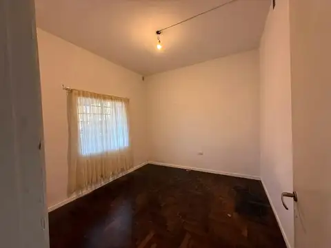 Depto Tipo Casa en Alquiler de 2 dormitorios