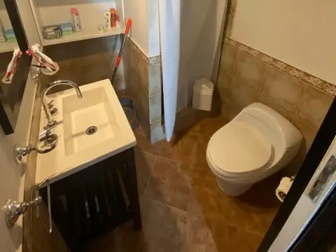Casa Multifamiliar + Locales En L. Del Mirador A La Venta 