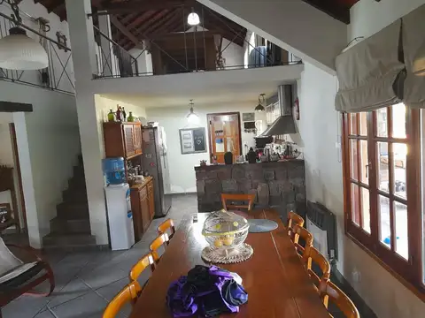 Quinta en Venta con 8 cocheras