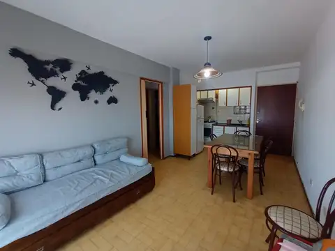 (A54)DEPARTAMENTO DE 3 AMBIENTES(Apto 4/5 Personas)PISO:3 DPTO:I