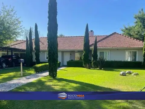 Casa -en venta en Country San Diego