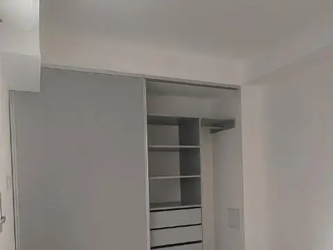 Departamento en Alquiler en Echesortu, $ 450.000