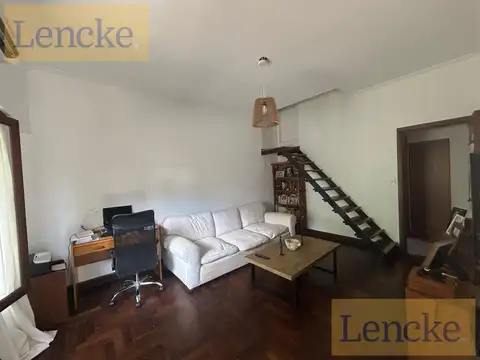 Casa en Venta en Olivos Maipu/Uzal, USD 280.000