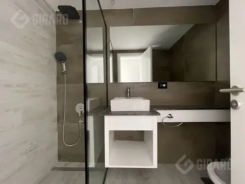 Departamento en Venta en Plaza Colon, USD 253.000