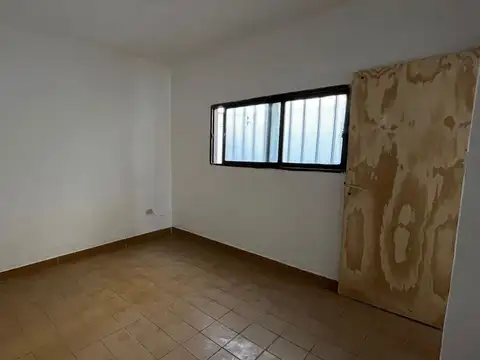 Deán Funes 100