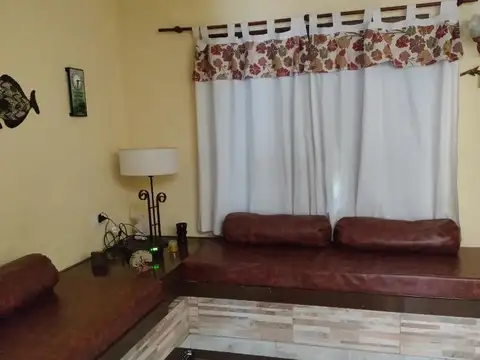 Depto Tipo Casa en Venta con 1 cocheras