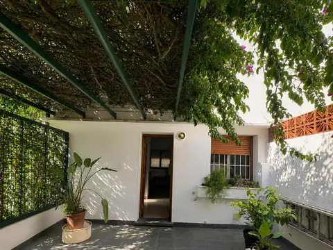 Monoambiente en alquiler- Frente al Parque San Martín, La Plata