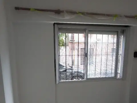 J. Marti 1800, Piso PB