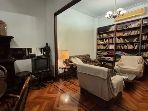 Departamento en Venta de 5 dormitorios