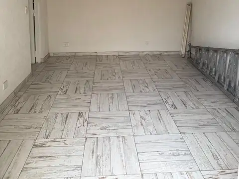 Depto Tipo Casa en Alquiler de 1 dormitorio