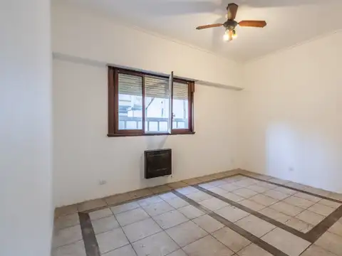 Piedras 1600, Piso 0