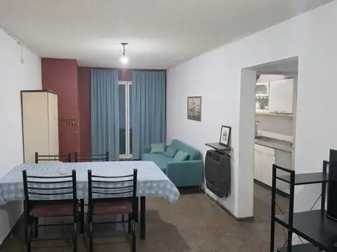 VENTA DE DEPARTAMENTO PLANTA BAJA - LAS HERAS