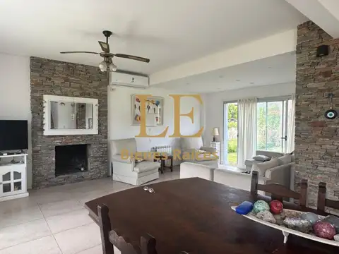 Casa en Venta en Haras Santa Maria, USD 220.000