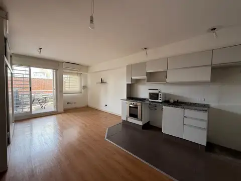 Lascano 3900, Piso 1