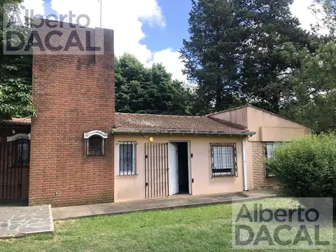 Casa QUINTA EN VENTA VILLA ELISA 421 y 135