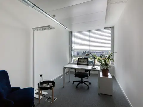 Oficina en Alquiler en Ciudad Vieja, USD 20.075