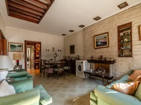 Caseros 4040