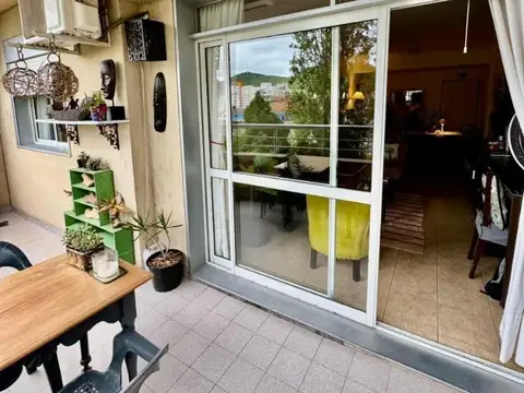 Departamento en Venta con 2 cocheras