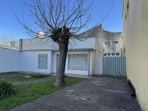 Galpon en Venta 11  mts Frente