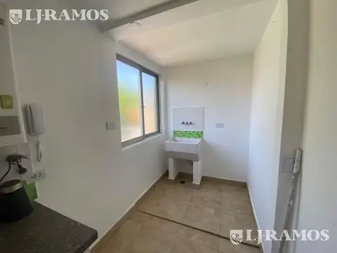 Departamento 3 ambientes con 1 baño