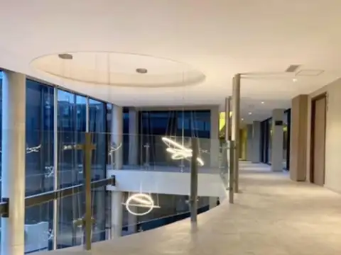 Oficina en Alquiler en Barrio Parque Leloir, $ 980.000