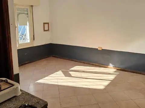 Depto Tipo Casa en Alquiler de Monoambiente