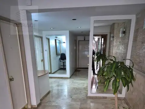 Av. Cnel. Diaz 2187, Piso 2 Dto. 11