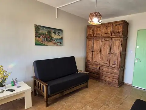 ALQUILER MONOAMBIENTE SAN CRITOBAL AMOBLADO