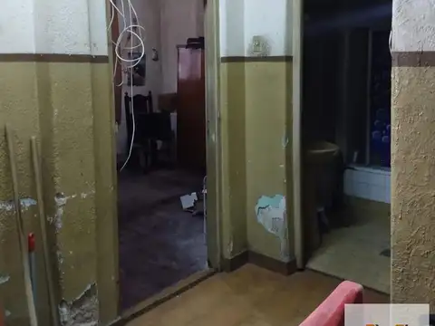 Depto Tipo Casa en Venta de 5 ambientes
