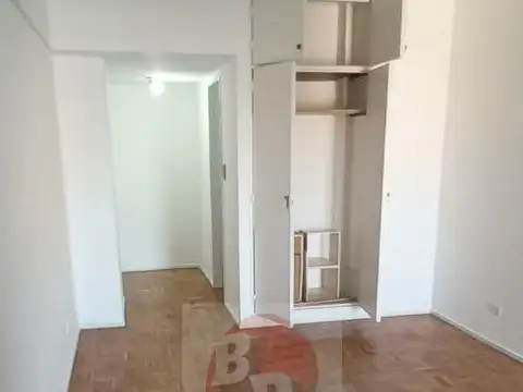 Av. San Juan 2100, Piso 8