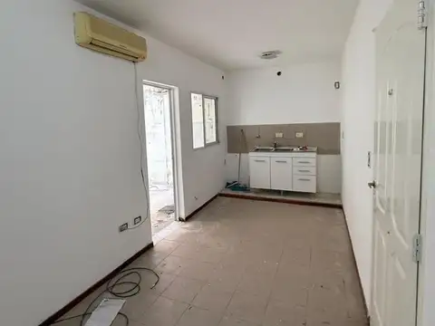 Ameghino 2158 , Piso 1