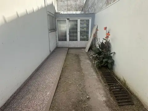 Casa en Venta en González Catan, USD 130.000