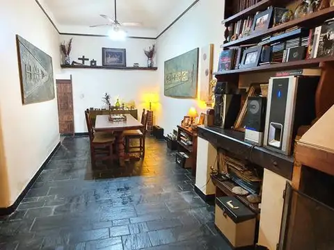 Casa en Venta en Munro, USD 240.000