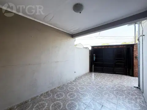 Depto Tipo Casa en Venta de 5 dormitorios