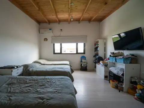 Casa en Venta en Lisandro Olmos Etcheverry, USD 90.000