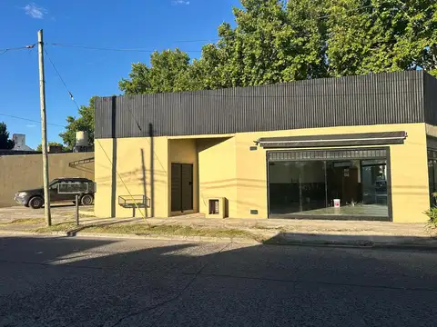 Local en Venta Via Púb.