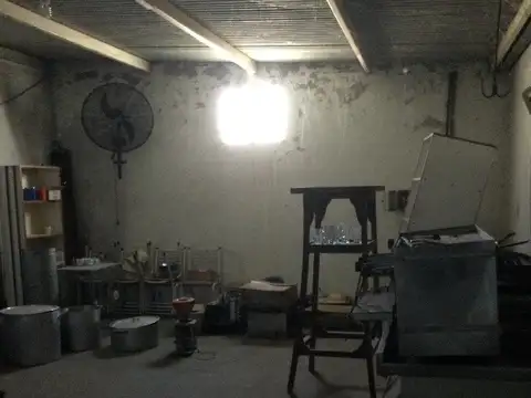 Galpon en Venta en La Florida, USD 140.000