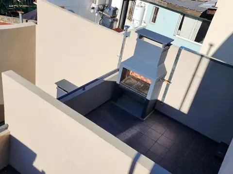 Depto Tipo Casa en Venta con 1 cocheras