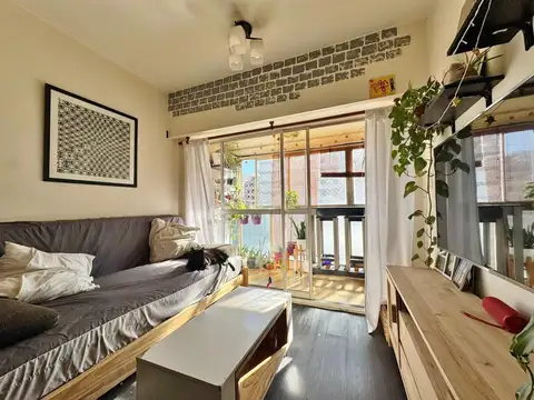 Tres ambientes en duplex • Venta • Nuñez 2700