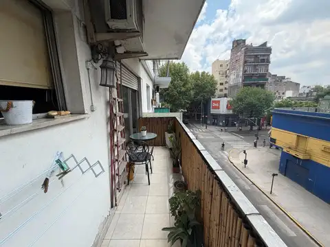 Brandsen 1100, Piso 2