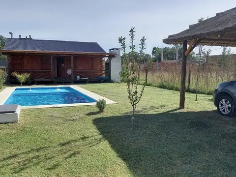 CABAÑA 2 DORM C/QUINCHO Y PISCINA-SAN MIGUEL MONTE