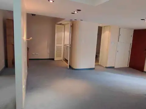 Oficina en Alquiler 56 años