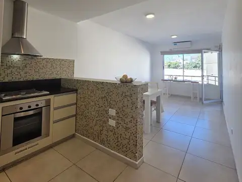 VENTA depto 2 amb balcon Villa Urquiza