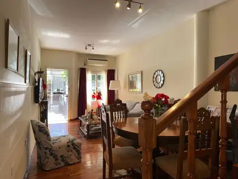 Casa 4 ambientes con 1 baño