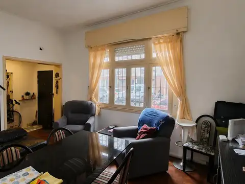 Depto Tipo Casa en Venta de 4 ambientes